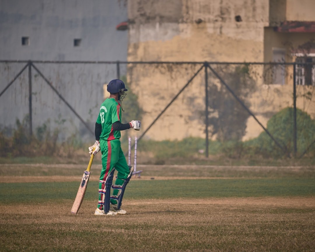 how to grip a cricket bat cricket